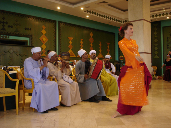 Kharga-2010-Béatrice-&-Musiciens-du-Nil-17
